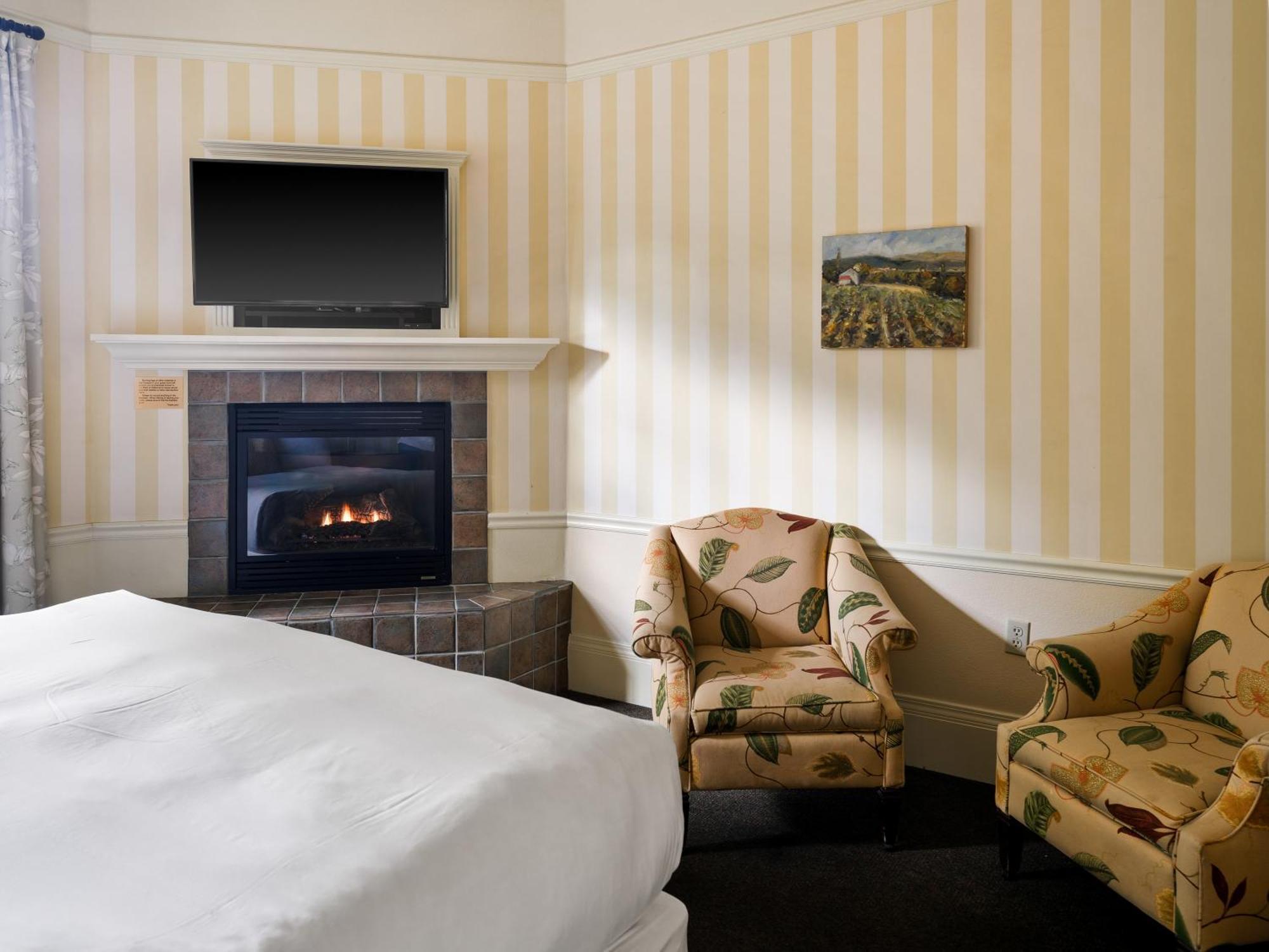Inn At Sonoma, A Four Sisters Inn Exterior photo